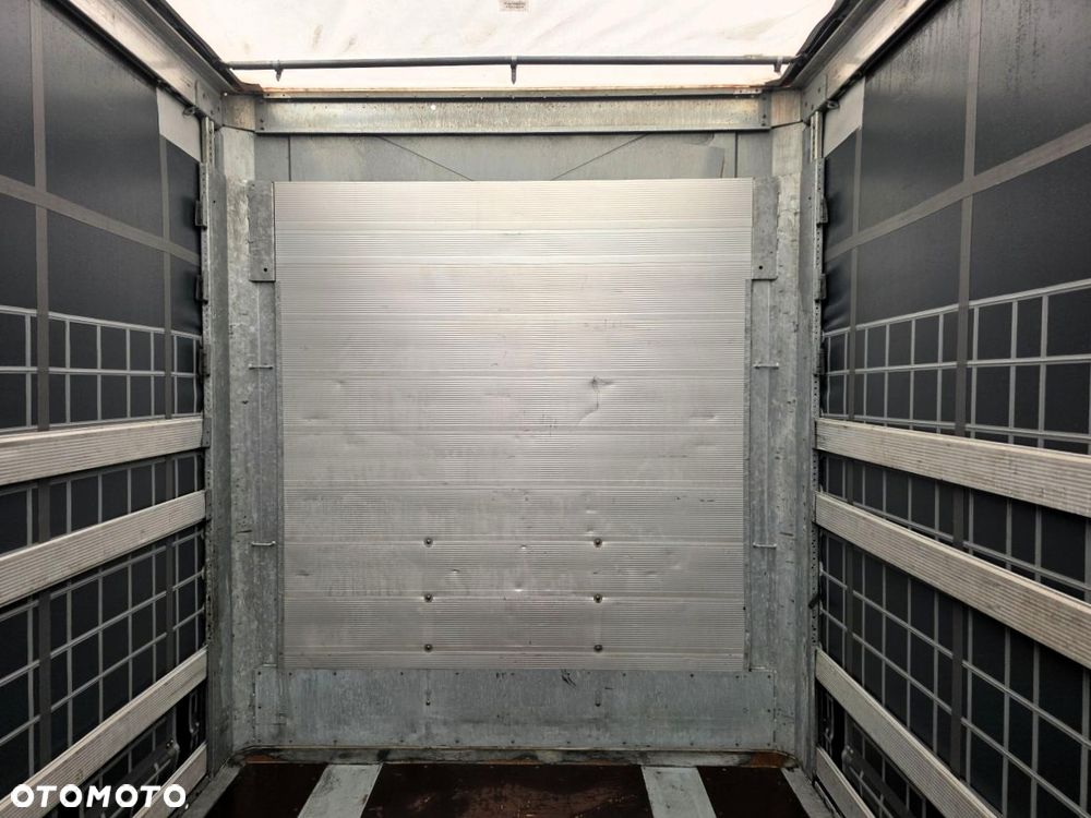 Schmitz Cargobull Varios **2x Oś Podnoszona* Paleciara * Dach Podnoszony * Salon PL! - 26