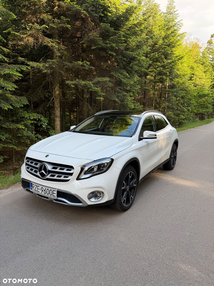Mercedes-Benz GLA 250 7G-DCT - 1