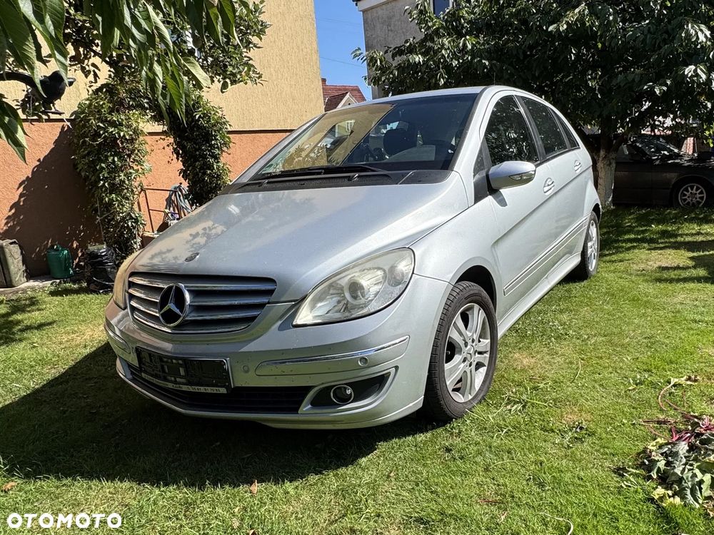 Mercedes-Benz Klasa B - 1