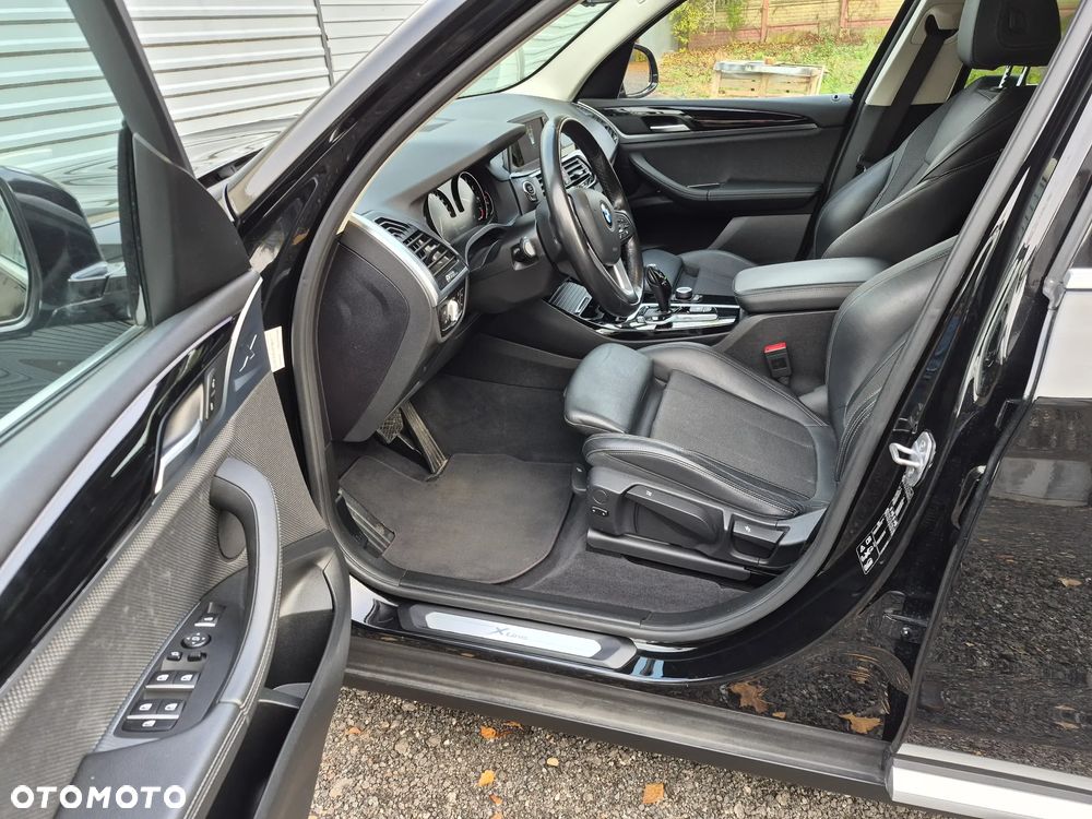 BMW X3 xDrive20i - 9