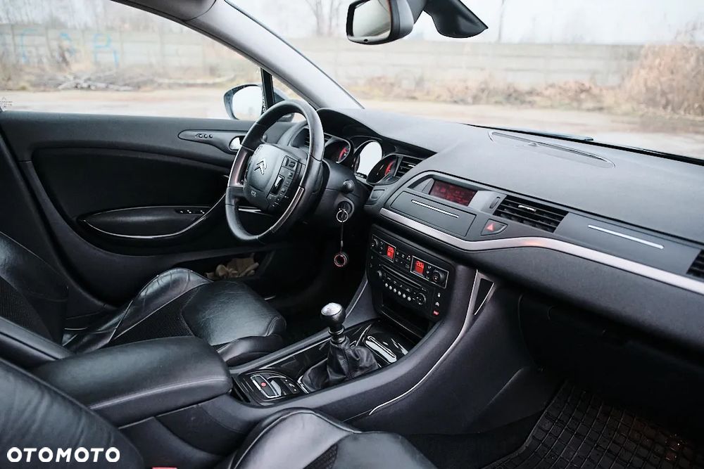 Citroën C5 2.0 HDi Exclusive - 18