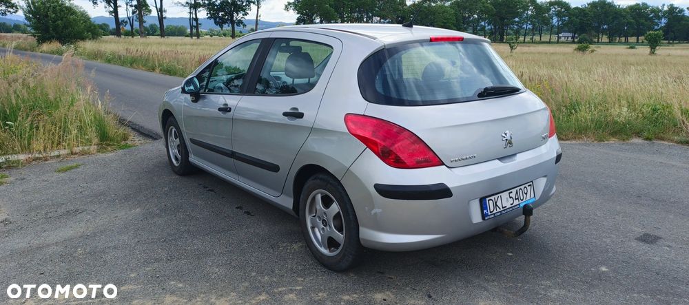 Peugeot 308 - 7