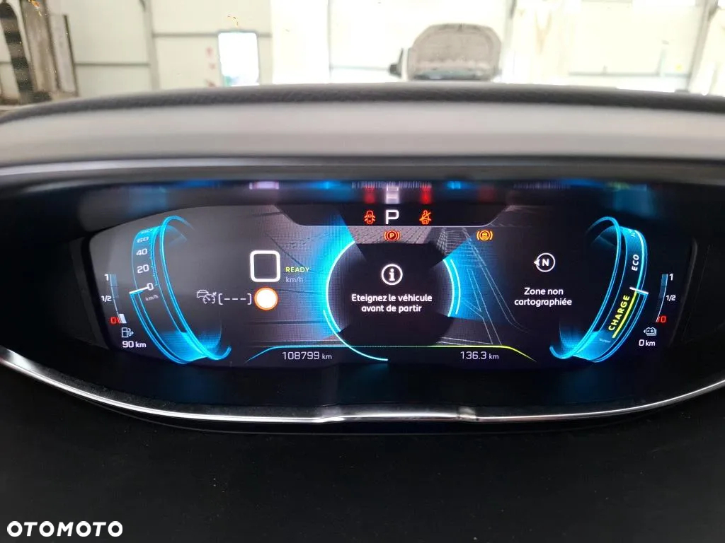 Peugeot 3008 Plug-In Hybrid 225 e-EAT8 GT - 7