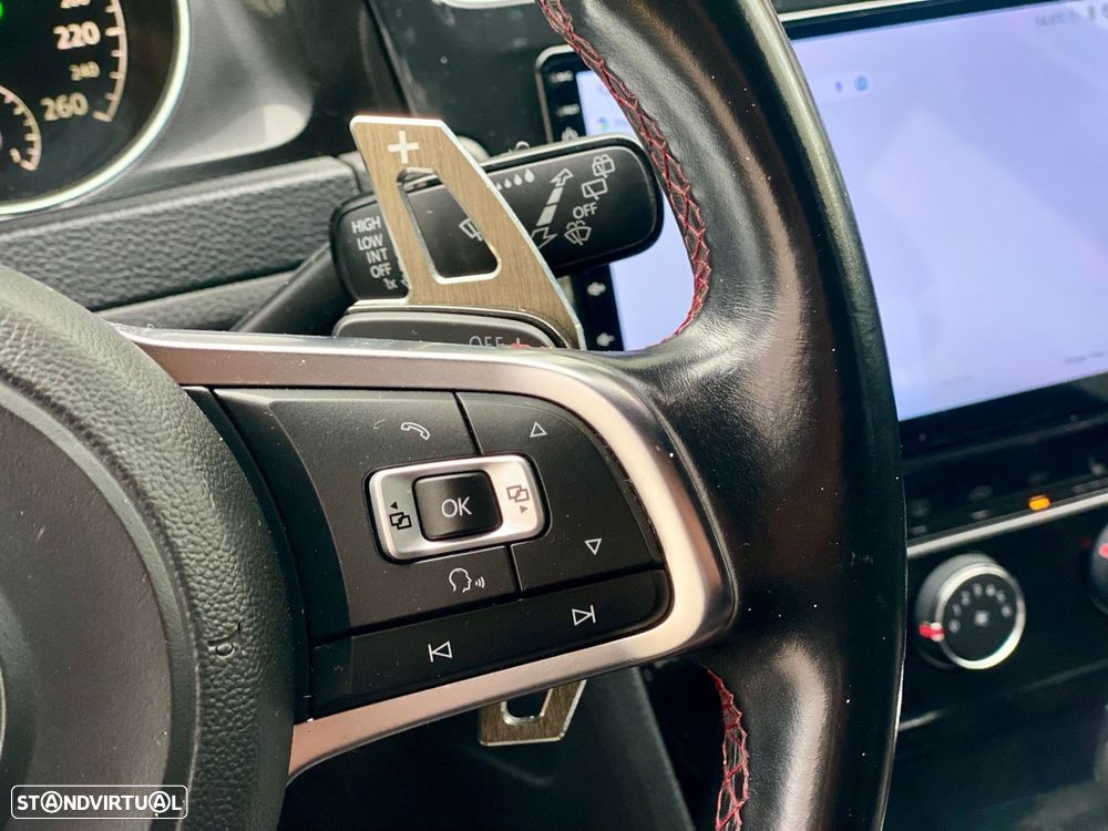 VW Golf 2.0 TSi GTi DSG - 28