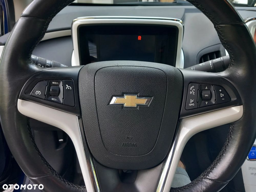 Chevrolet Volt - 25