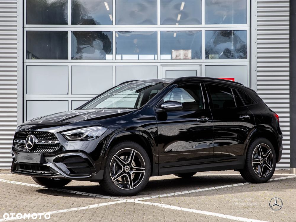 Mercedes-Benz GLA 250 e PHEV AMG Line 8G-DCT - 2