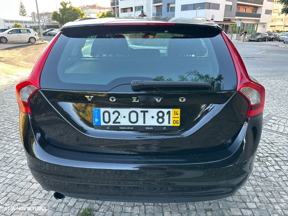 Volvo V60 1.6 D2 Momentum Eco Powershift - 14