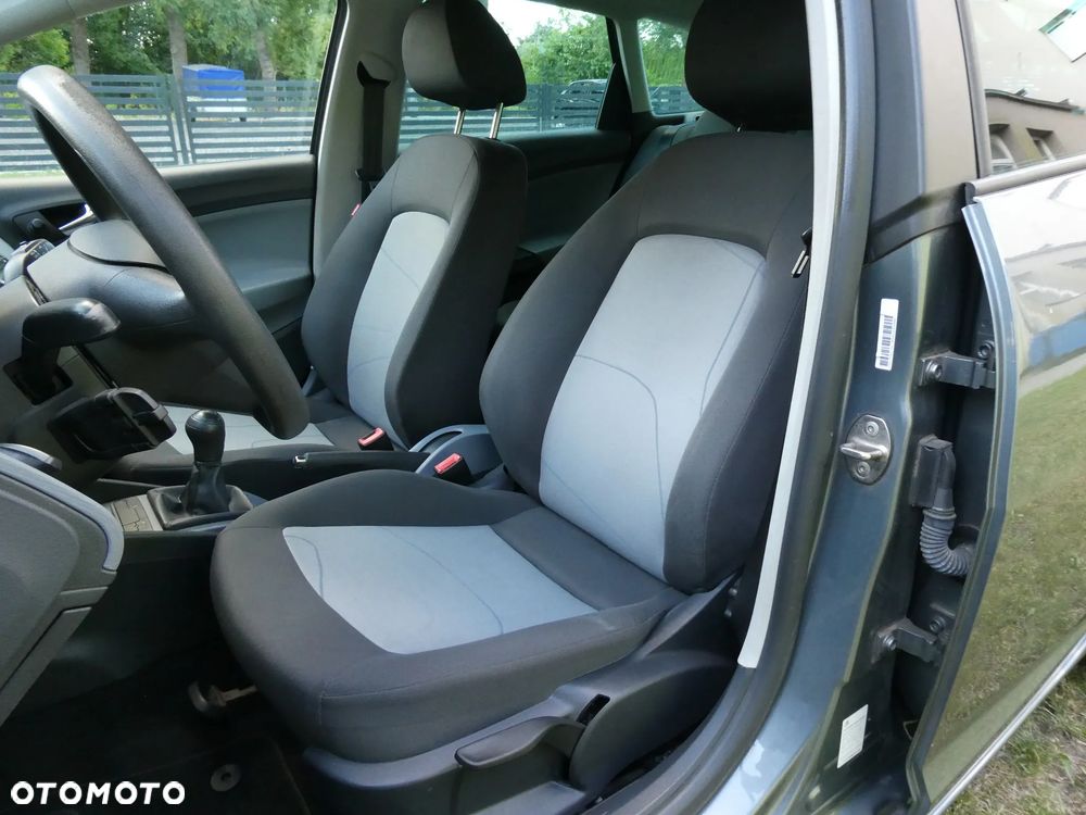 Seat Ibiza 1.4 16V Reference Salsa - 10