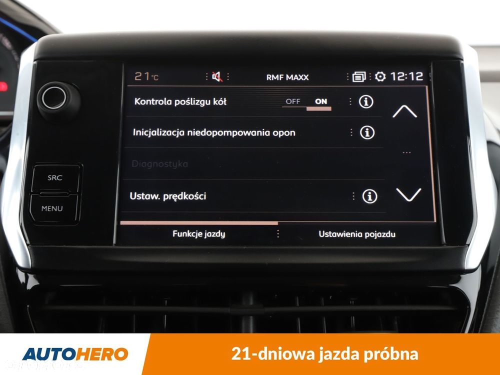 Peugeot 2008 - 23