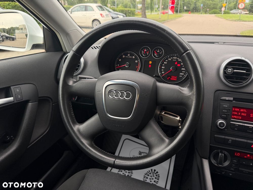 Audi A3 Sportback 1.6 Attraction - 34