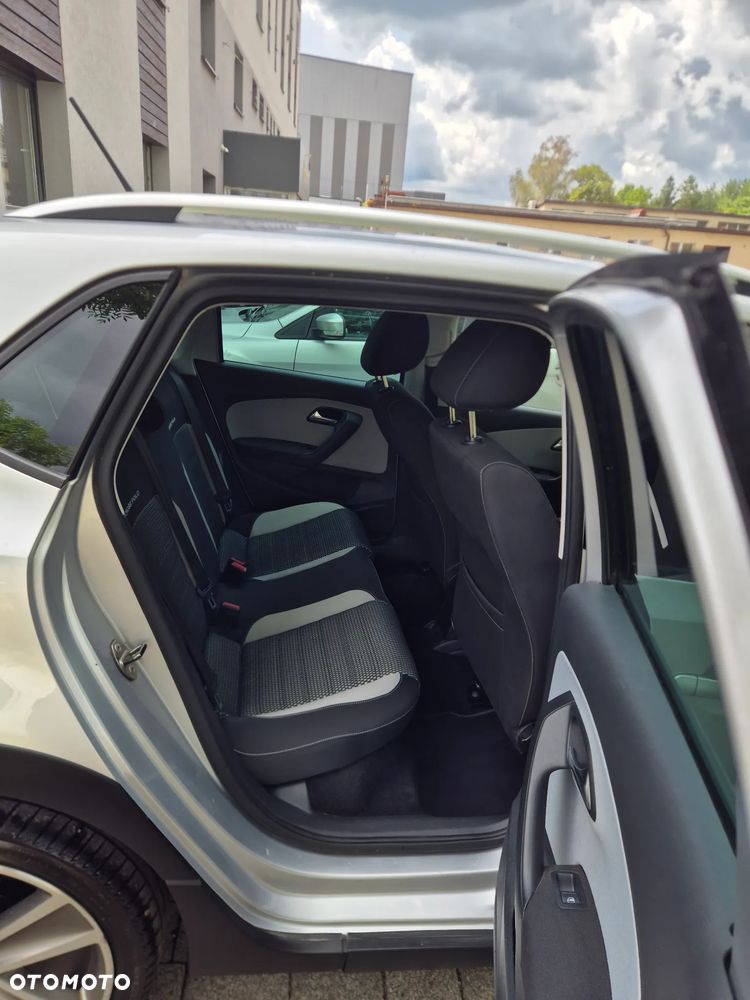 Volkswagen Polo Cross - 8