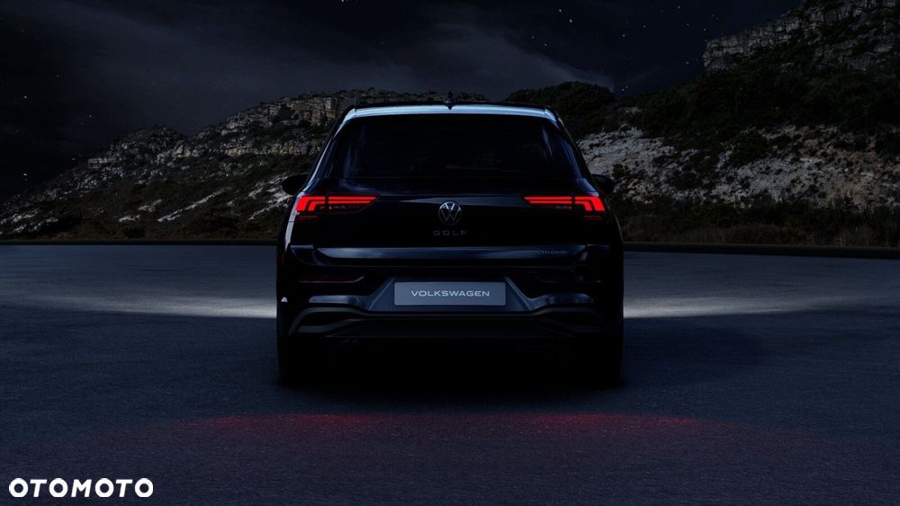 Volkswagen Golf - 12