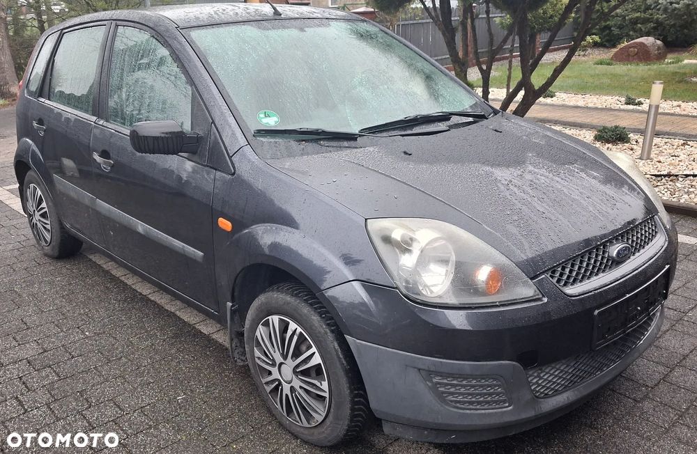 Ford Fiesta 1.3 Black Magic - 1