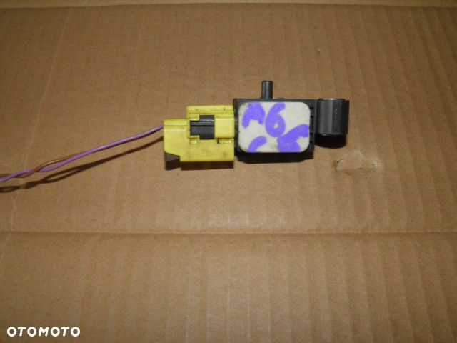 CZUJNIK UDERZENIOWY VW AUDI A6 C6 - 3