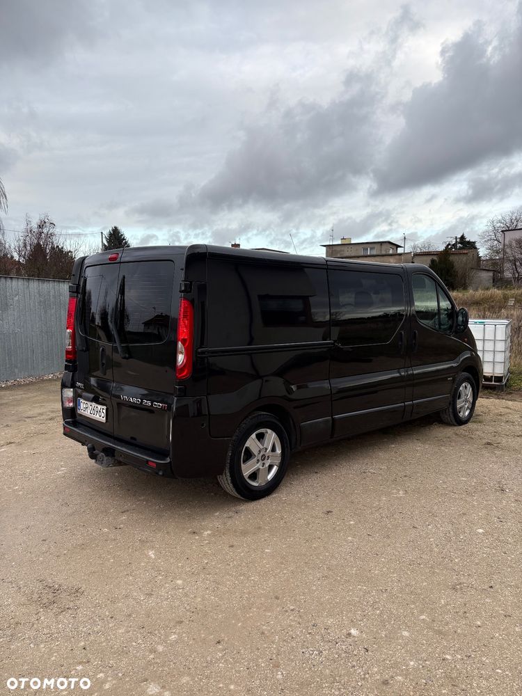 Opel Vivaro L2H1 2.9t - 4