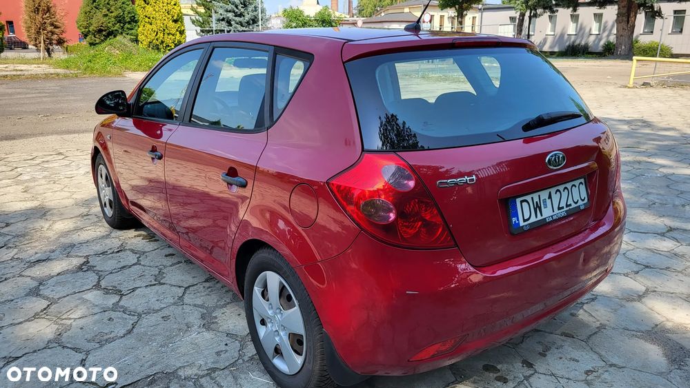 Kia Ceed Cee'd 1.4 Comfort - 3