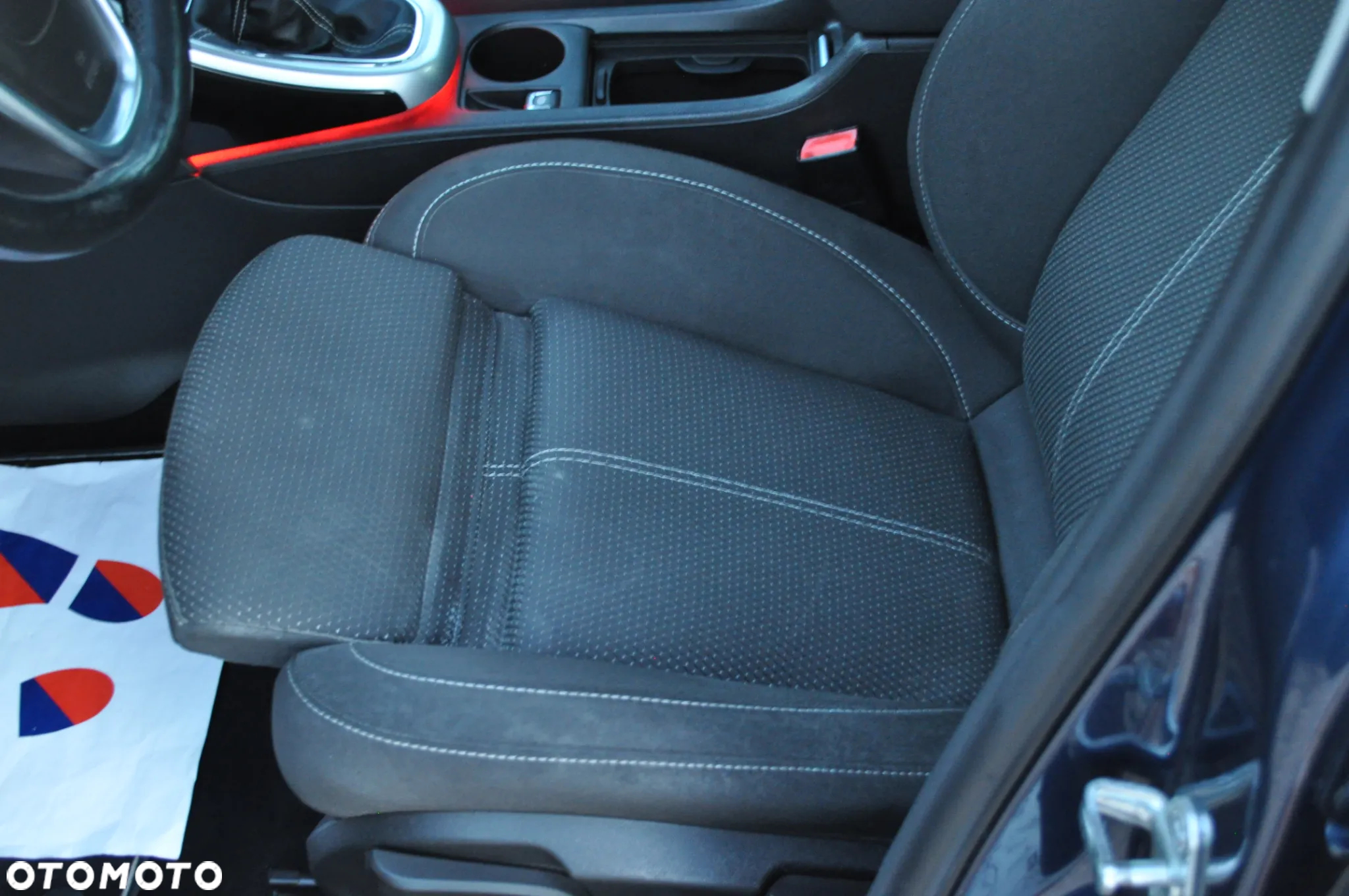 Opel Astra 1.4 Turbo Sport - 21