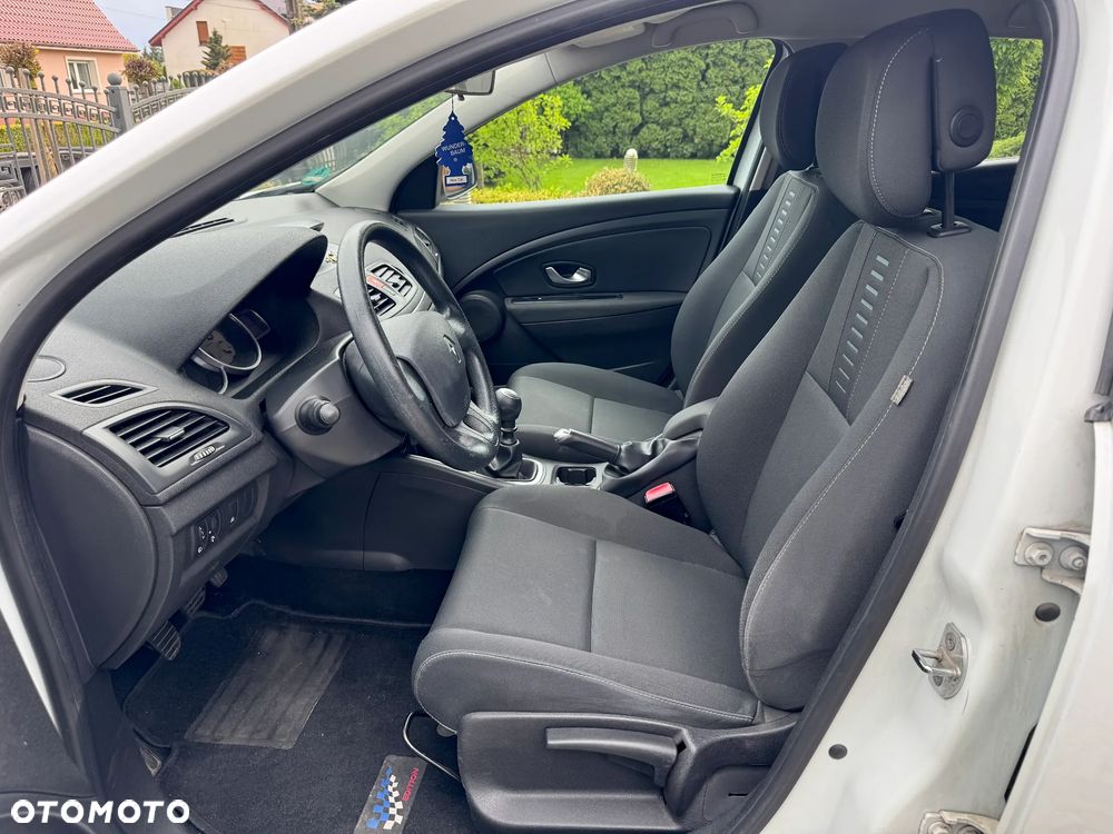 Renault Megane 1.6 16V 110 Expression - 27