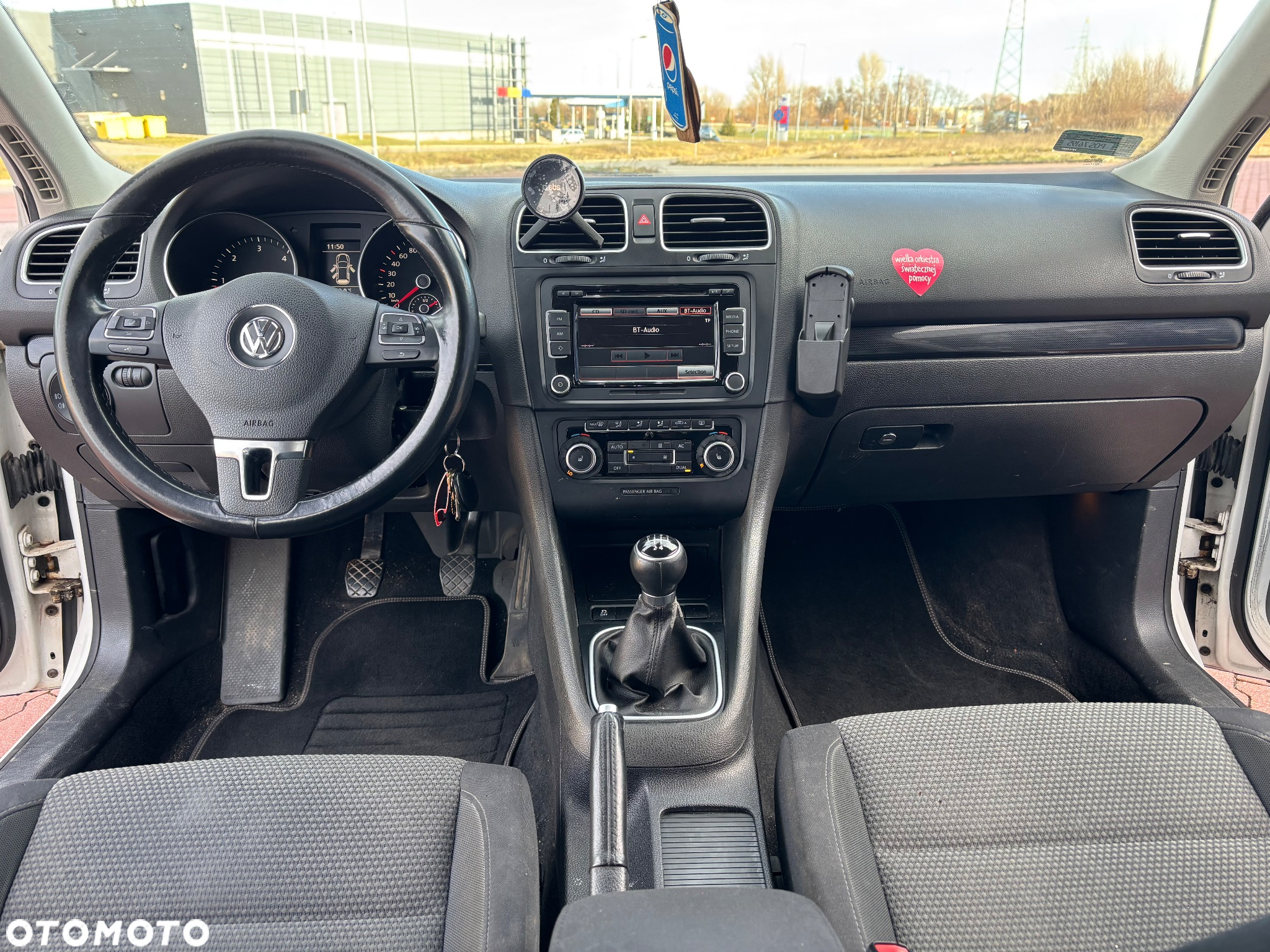 Volkswagen Golf 1.6 TDI DPF Highline - 8