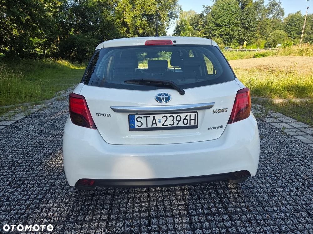 Toyota Yaris Hybrid 100 Premium EU6 - 5