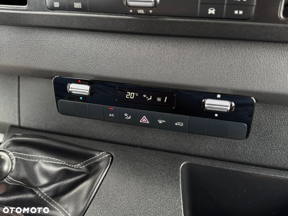 Mercedes-Benz SPRINTER - 39