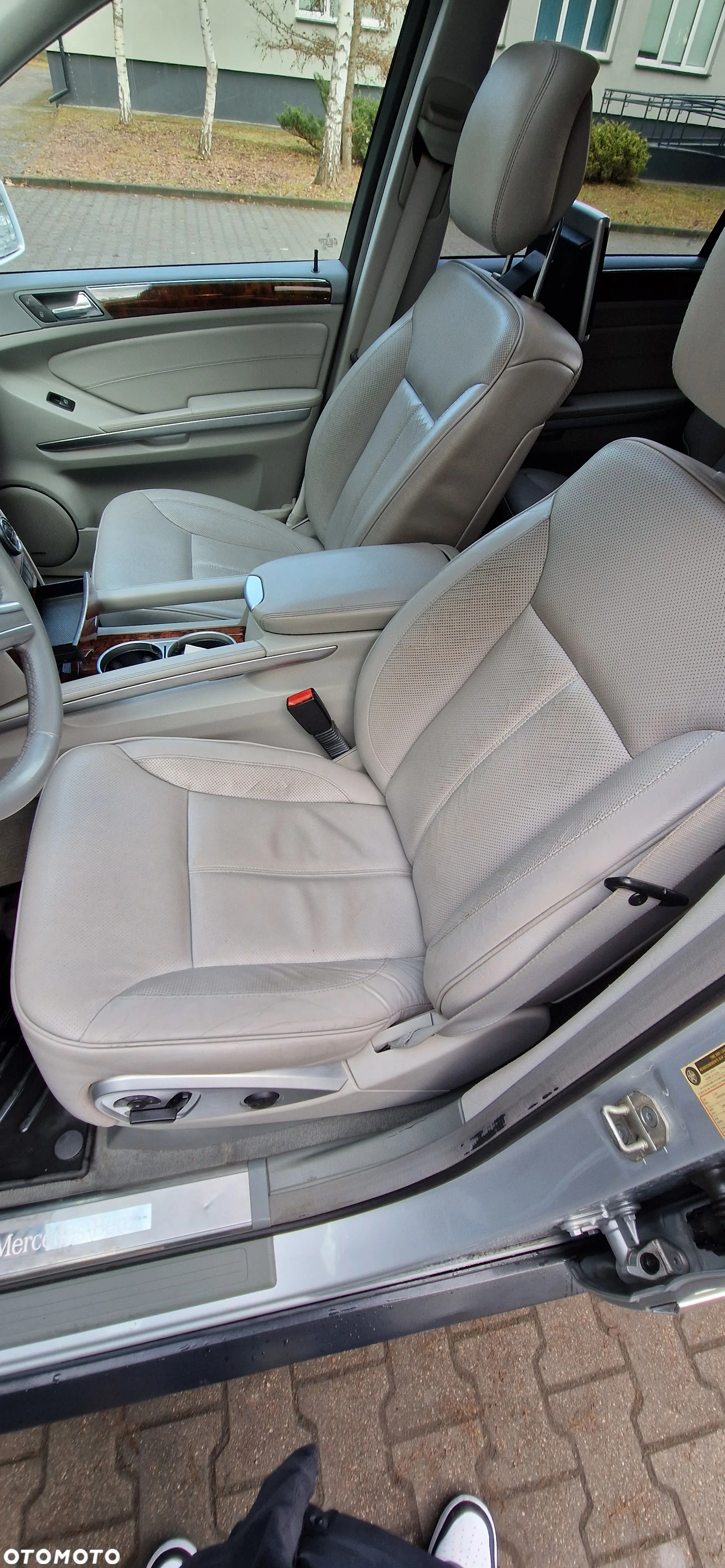 Mercedes-Benz GL 350 BlueTec 4-Matic - 11