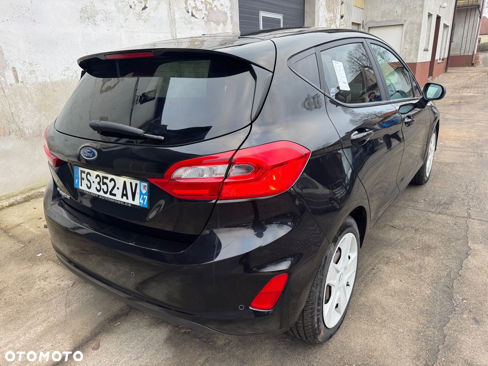 Ford Fiesta - 33