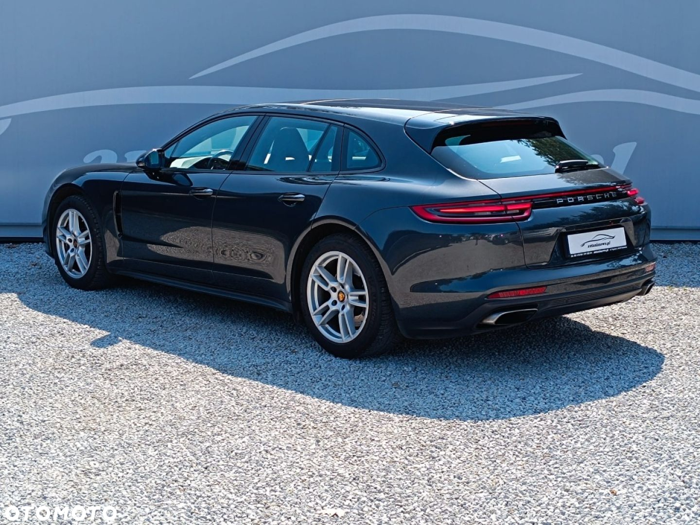 Porsche Panamera - 4