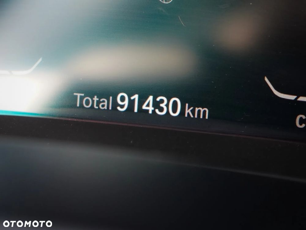 BMW Seria 5 530d xDrive Touring Luxury Line - 13