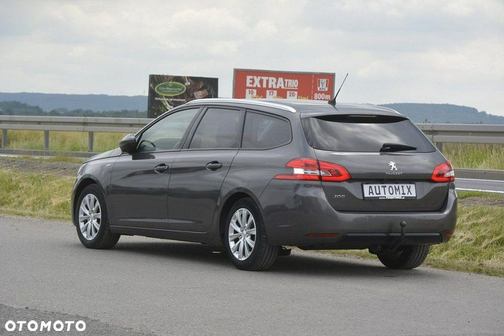 Peugeot 308 - 4