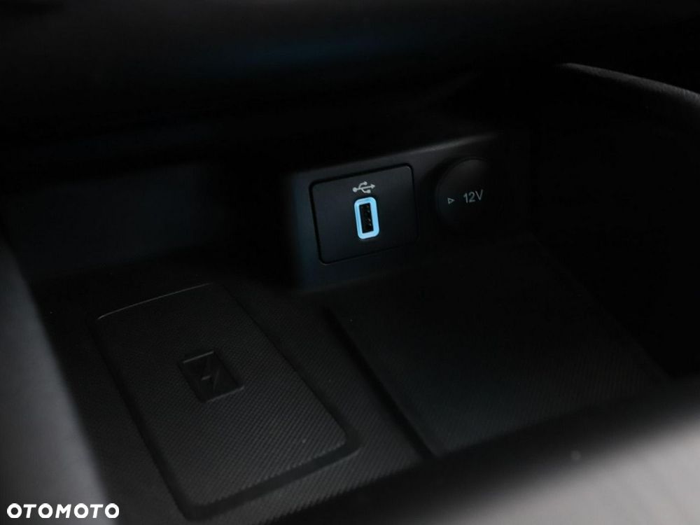 Ford Focus 1.5 EcoBlue Start-Stopp-System TITANIUM - 28