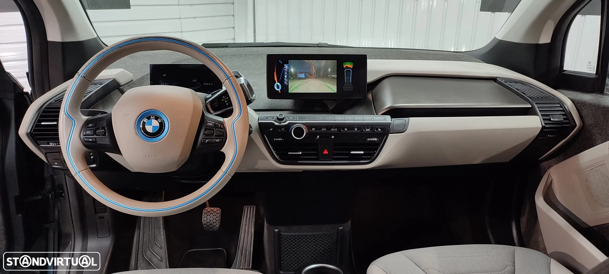 BMW i3 (60 Ah) - 24