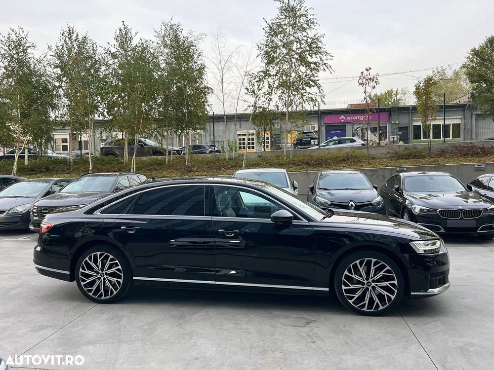 Audi A8 - 12