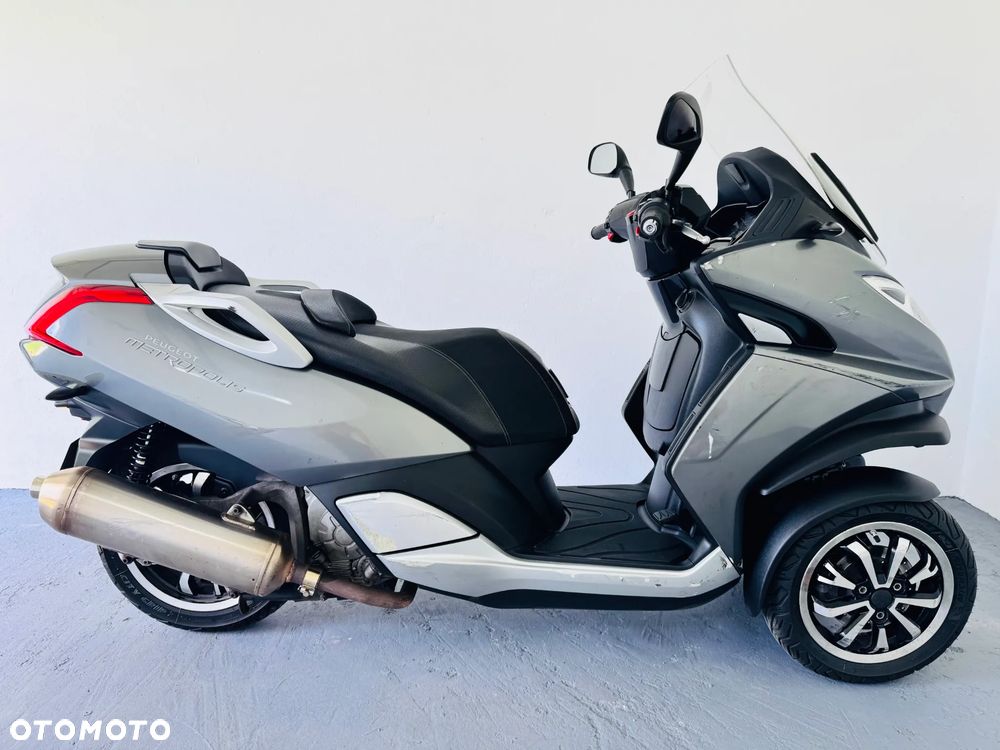 Peugeot Metropolis - 3