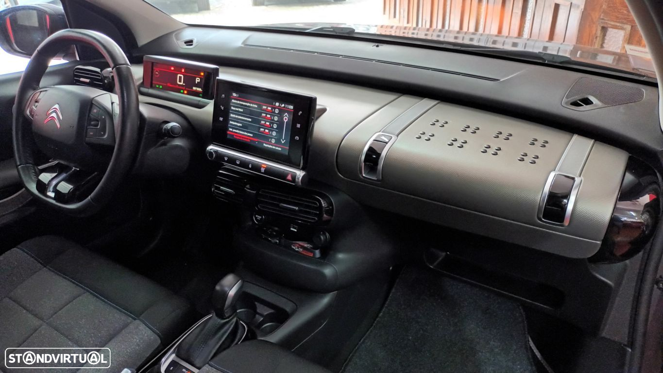 Citroën C4 Cactus 1.2 PureTech Shine EAT6 - 47