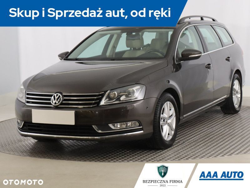 Volkswagen Passat Variant - 3