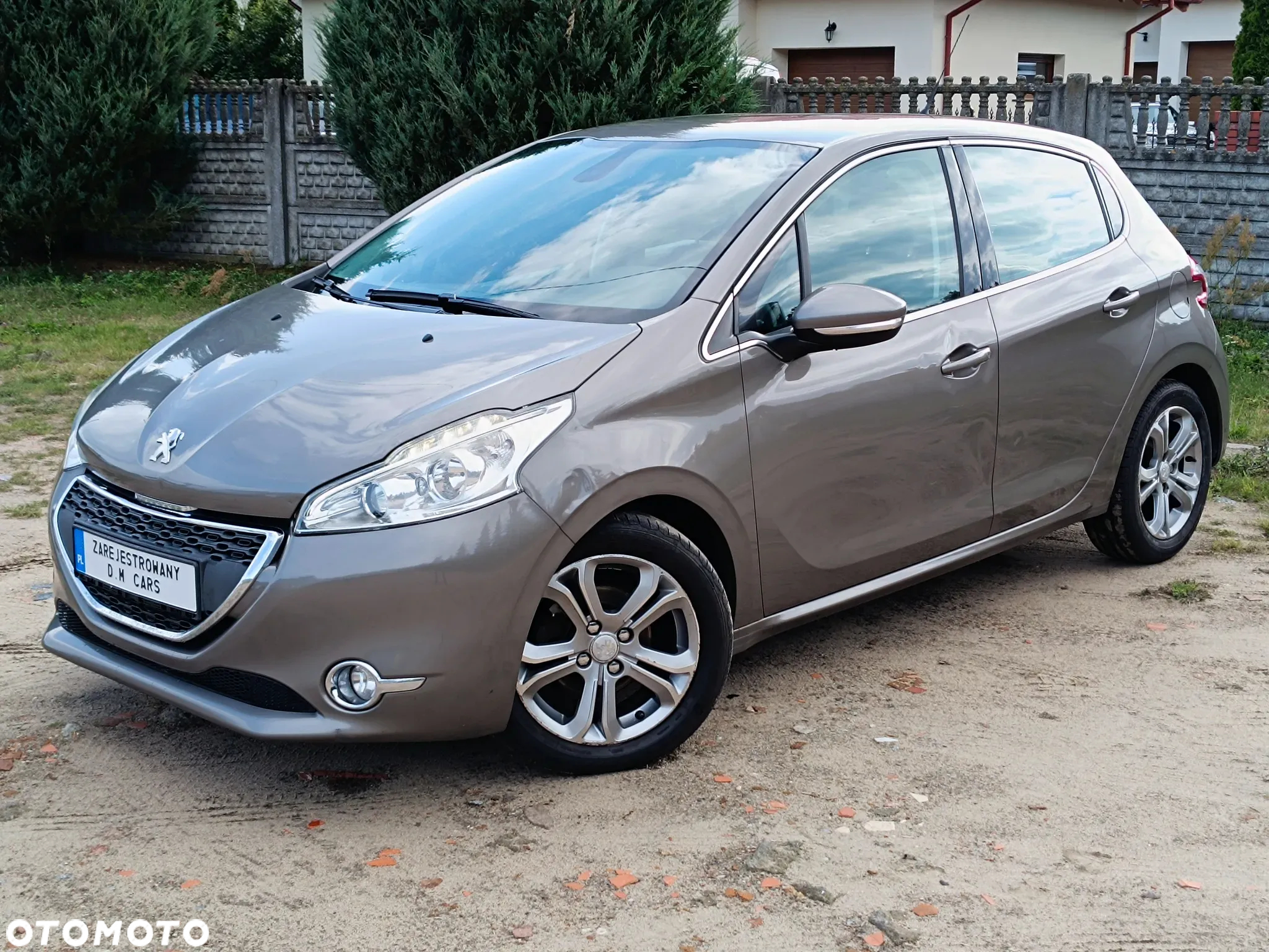 Peugeot 208 1.6 e-HDi Allure STT - 3