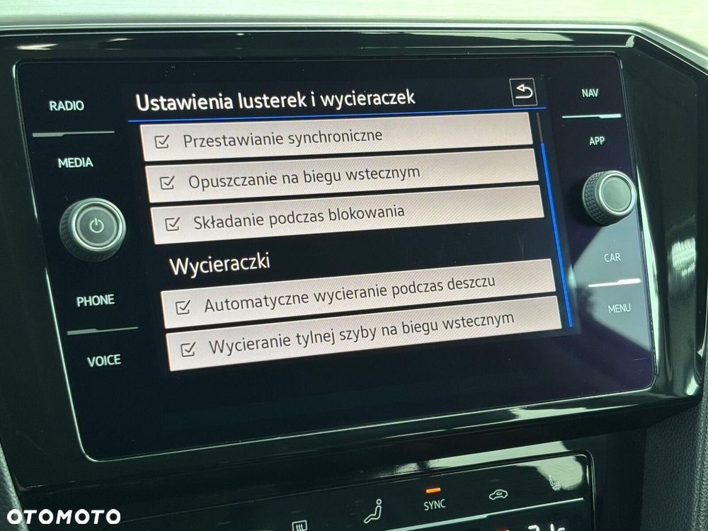 Volkswagen Passat Variant - 35