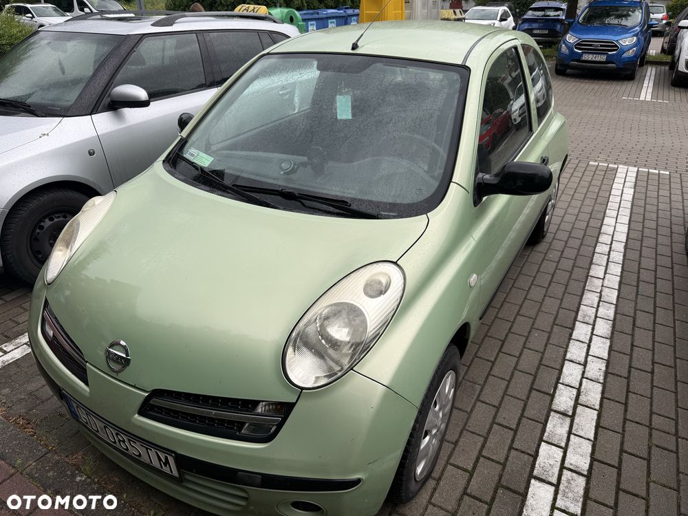 Nissan Micra - 2