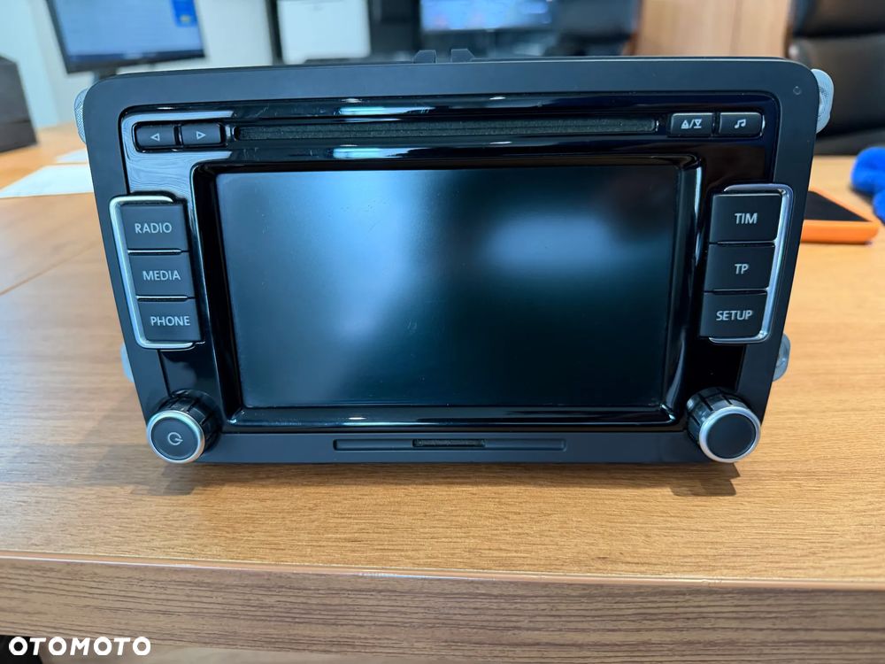 VW Tiguan 2,0 TDI 4Motion 7-16r radio z KODEM! - 2