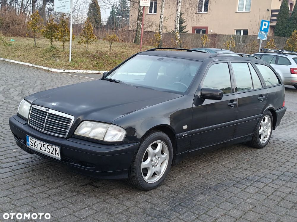 Mercedes-Benz Klasa C - 36
