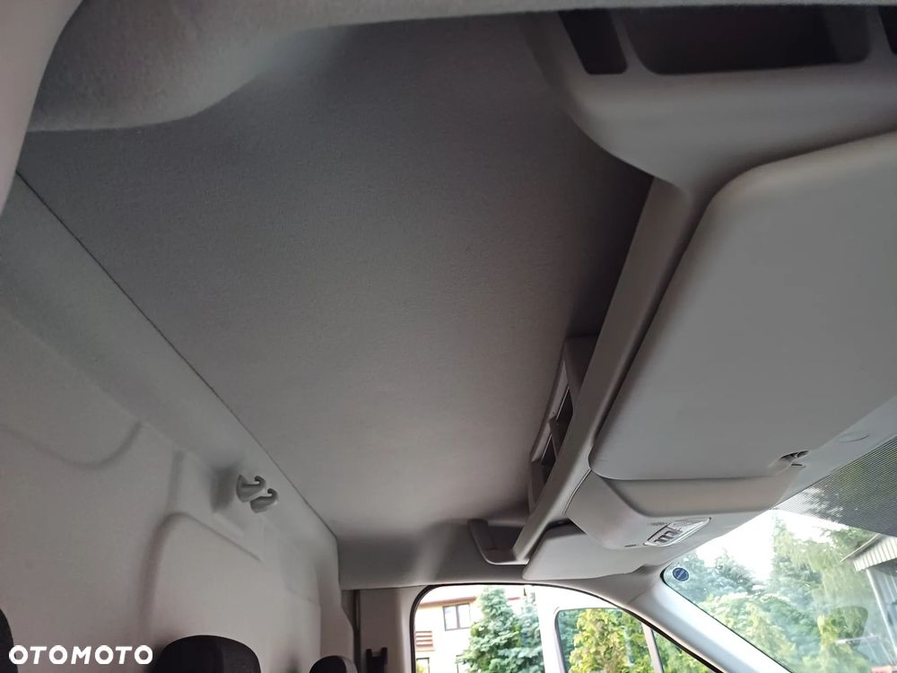 Ford Transit - 29