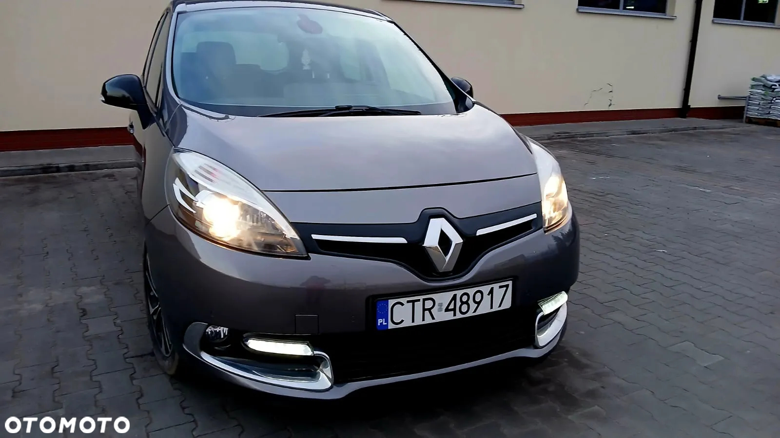 Renault Scenic - 18
