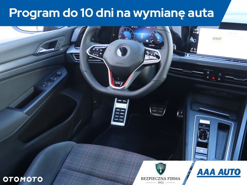 Volkswagen Golf - 9