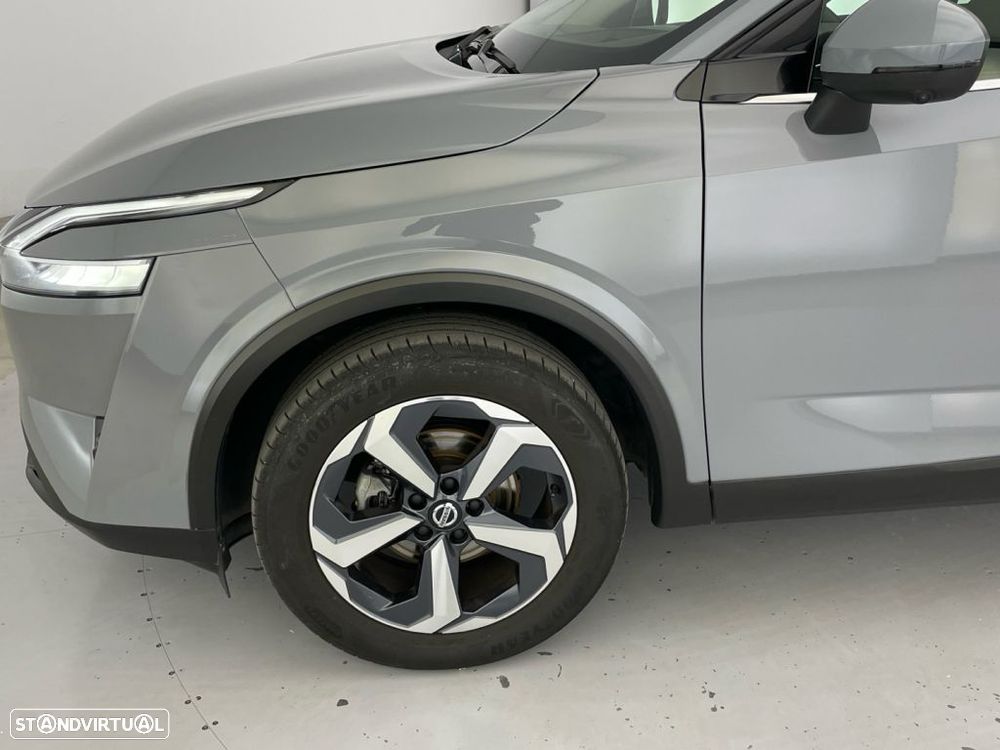Nissan Qashqai 1.3 DIG-T N-Connecta - 19