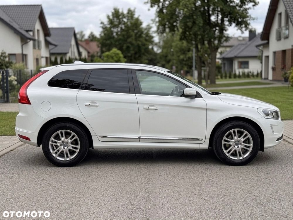 Volvo XC 60 3.2 AWD RDesign - 7