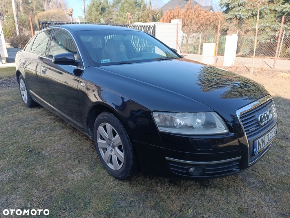 Audi A6 Limousine 2.4 Quattro - 2