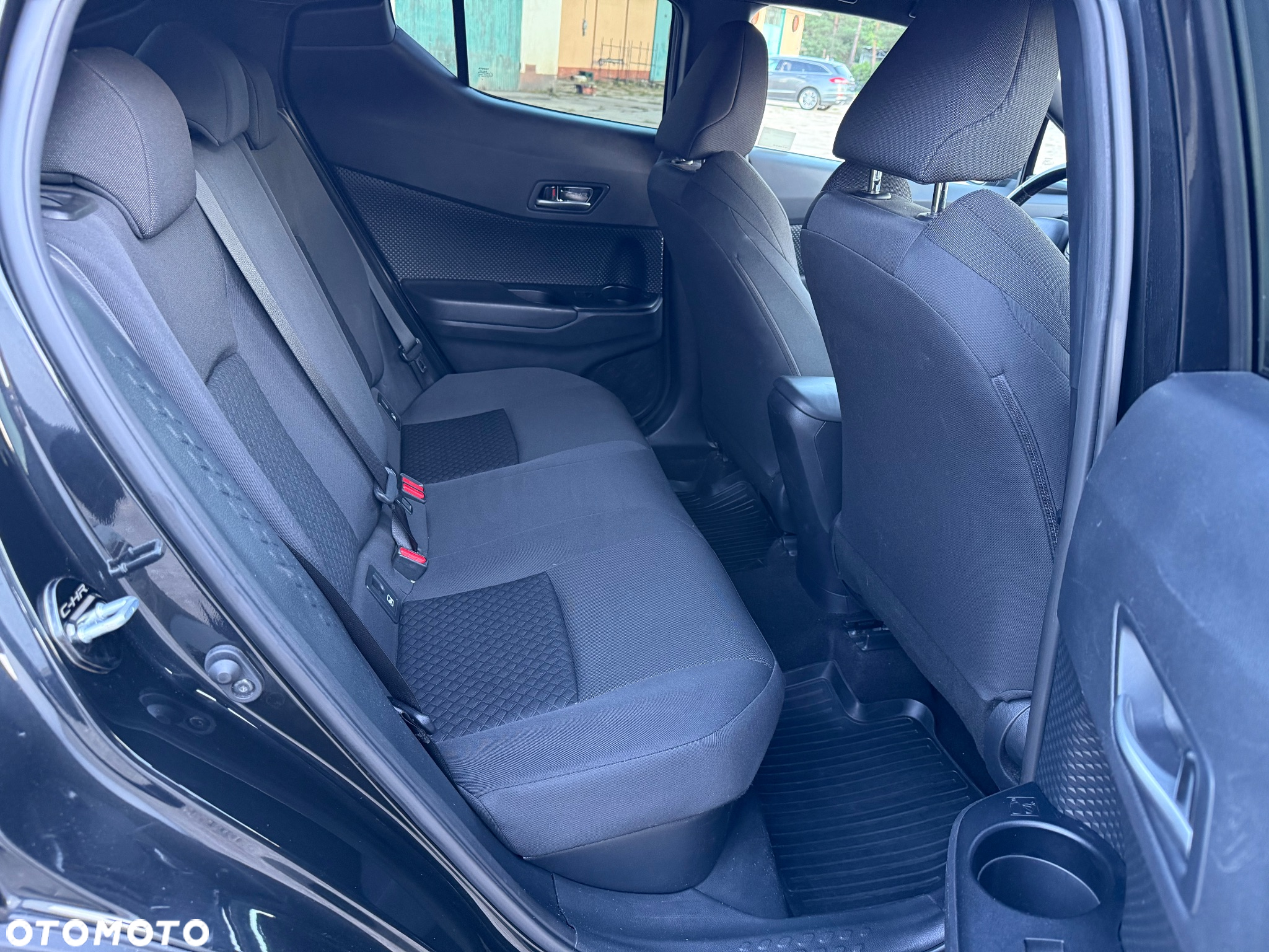 Toyota C-HR 1.8 Hybrid Executive - 13