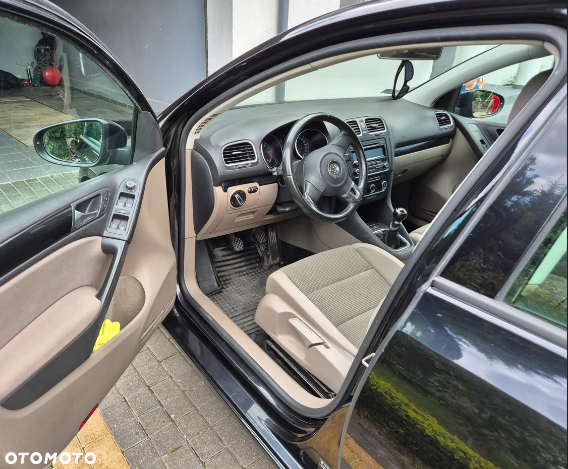 Volkswagen Golf - 4