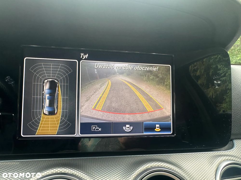 Mercedes-Benz Klasa E 220 d 9G-TRONIC - 33